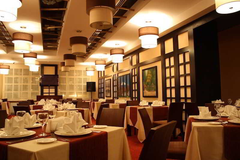 Hotel Dastan Актобе Ресторан фото