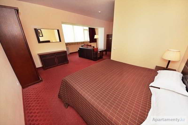 Hotel Dastan Актобе Екстер'єр фото