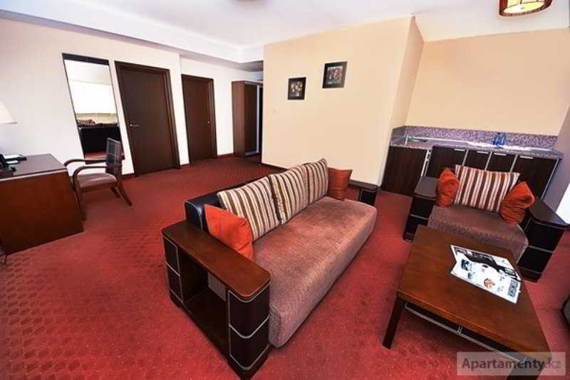 Hotel Dastan Актобе Екстер'єр фото