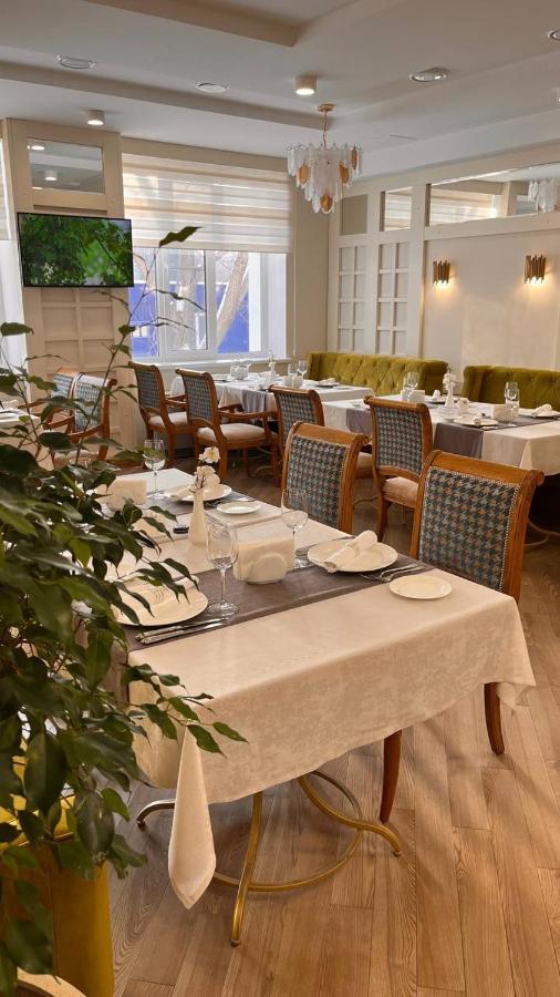 Hotel Dastan Актобе Екстер'єр фото